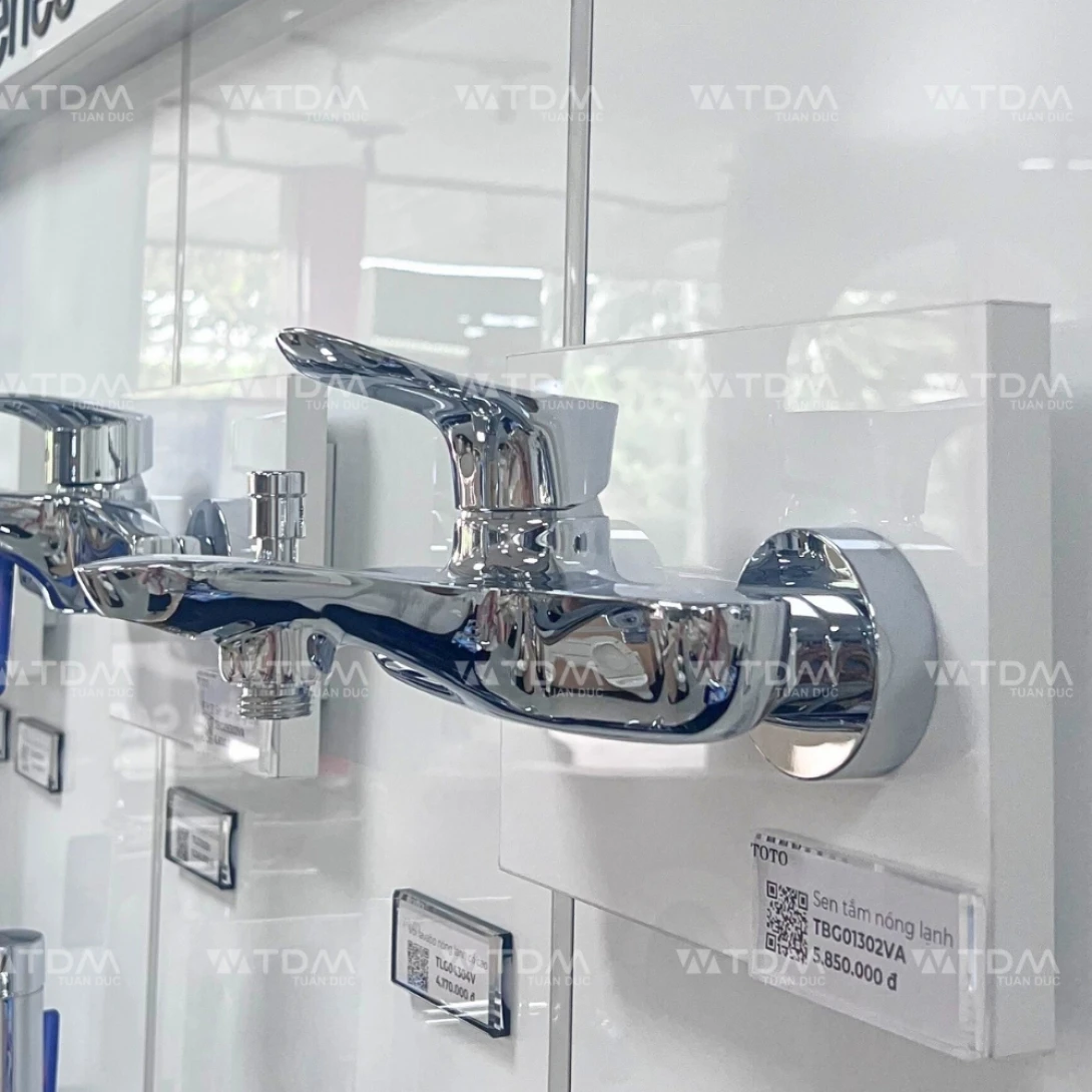 toto-tbg01302va-showroom-tdm-2-1090x1090