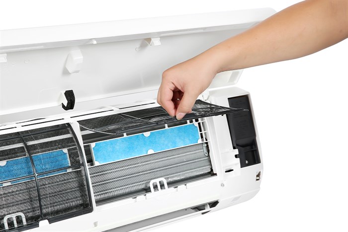 daikin-inverter-1-hp-ftkb25wmvmv-7-700x467